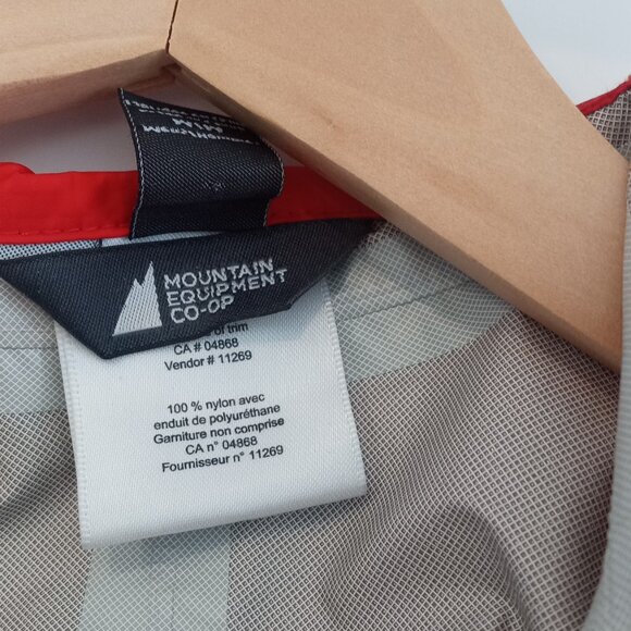 Rain Jacket/Shell MEC - Picture 5 of 8